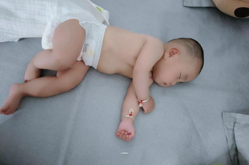 大兴安岭宝宝老打喷嚏怎么办